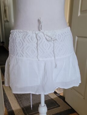 Becca White Crochet Waist Tiered Mini Skirt